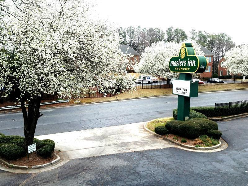 Masters Inn Atlanta - Doraville At I-85 & 285 Exterior foto